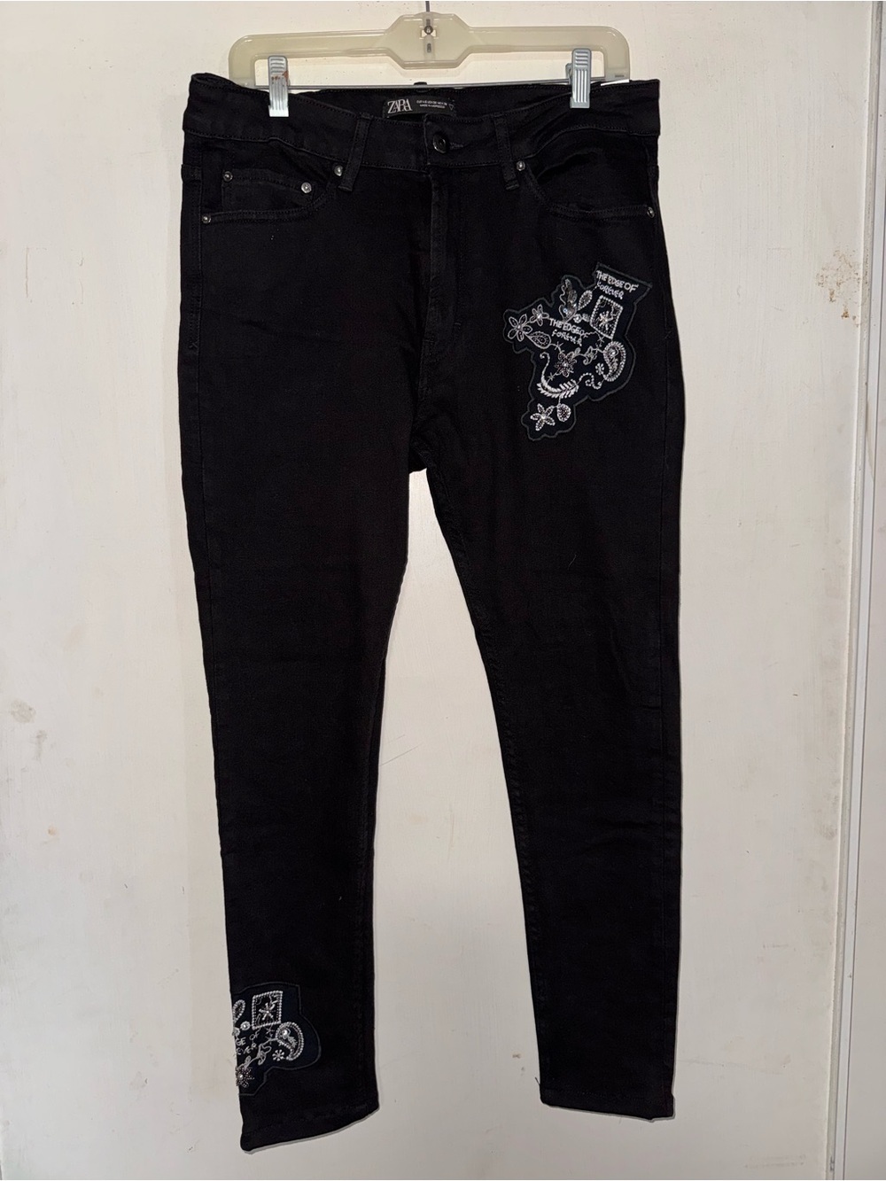 Zara Black Skinny Jeans with White Embroidered Accents